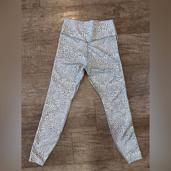 Nike Leggings - Picture 2 of 5